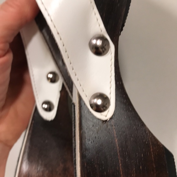 Vintage Candies White Leather-Wooden platform -flip flop Size 6 - FUN -Unique! - Picture 12 of 14